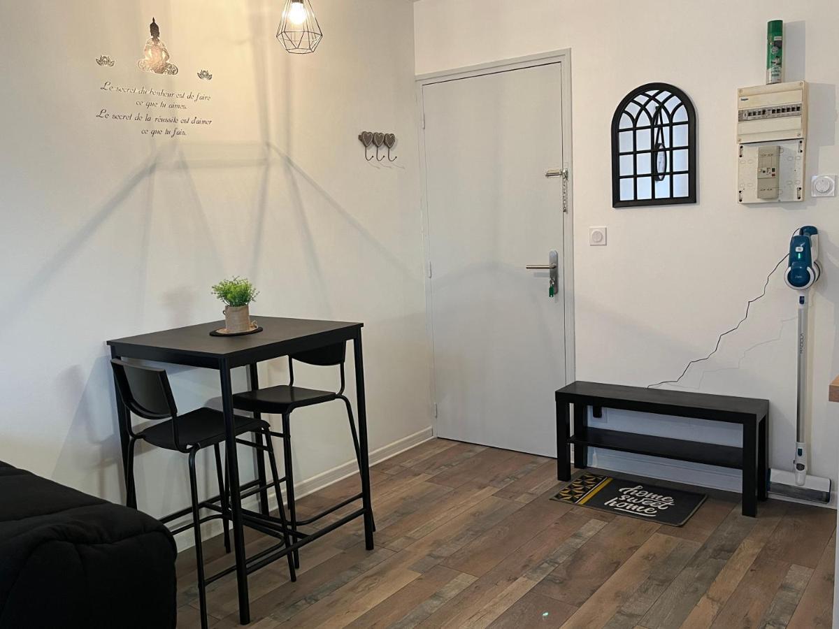 Residence 3 Studios De Charme Dans Centre Proche Cathedrale, Parking Possible A Prox 올리언스 외부 사진
